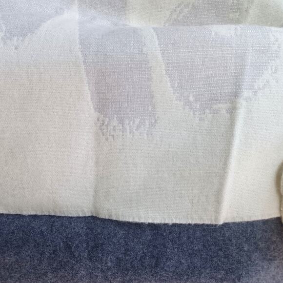 Alexander McQueen Oversized Graffiti Logo Scarf Ivory Silver Wool Silk NWT Rare - Picture 7 of 16